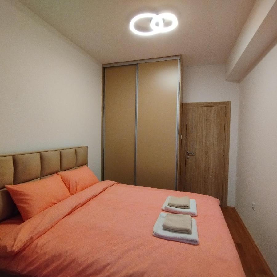 South Side Apartment بودغوريتْسا المظهر الخارجي الصورة