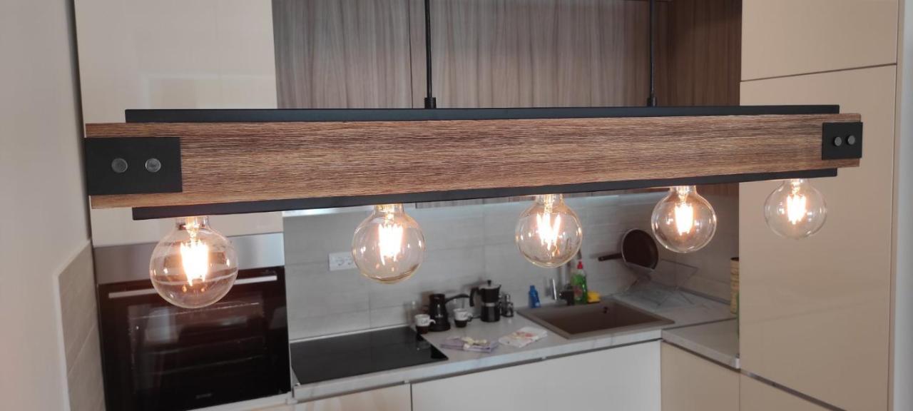 South Side Apartment بودغوريتْسا المظهر الخارجي الصورة